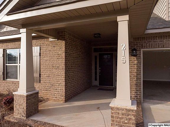 3rd image of 215 Balota St