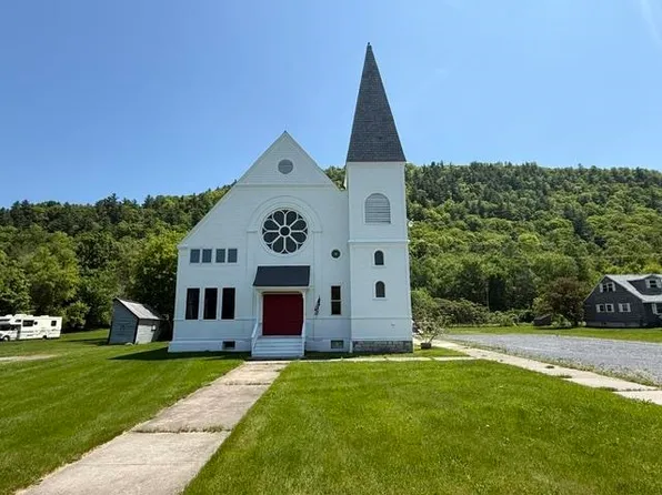 3310 VT Route 346 Route, Pownal, VT 05261