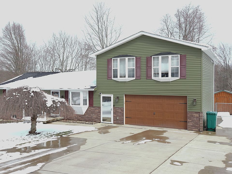 1st image of 250 Harvey Dr