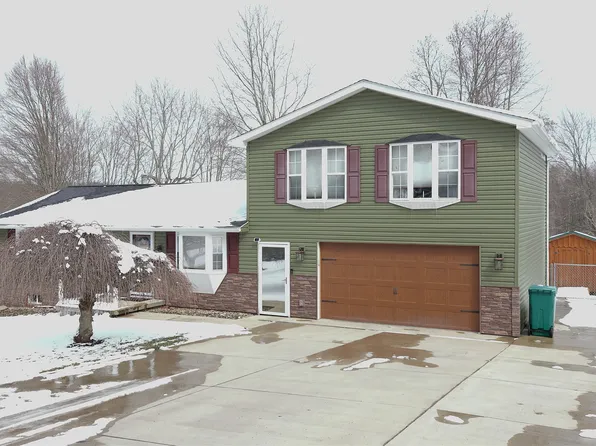 250 Harvey Dr, Seneca, PA 16346