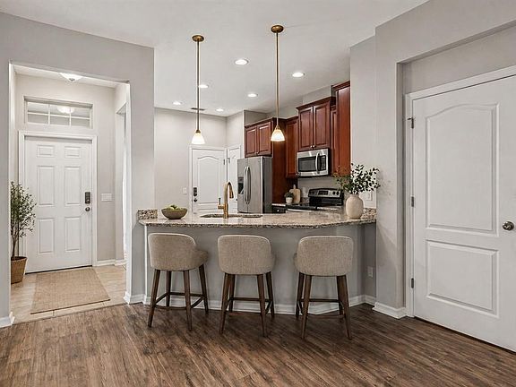 4th image of 12581 STREAMDALE DRIVE