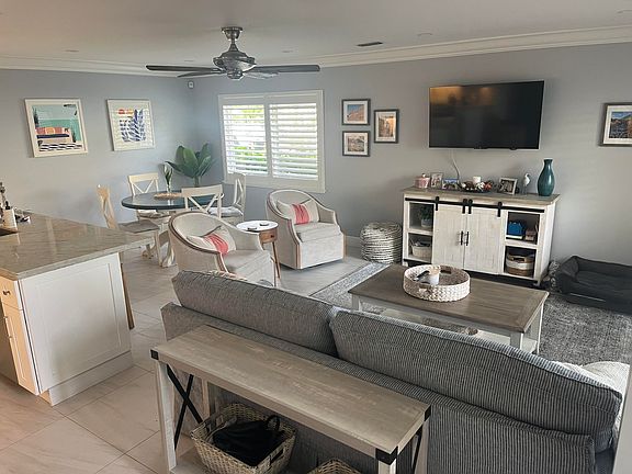 5th image of 234 Seabreeze Cir