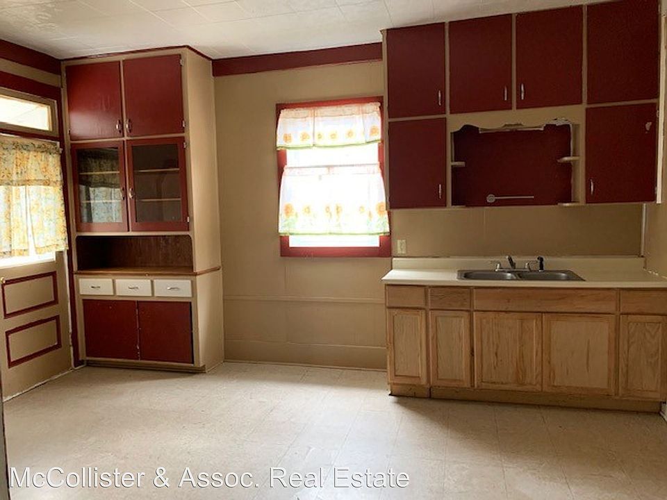 2nd image of 1134 Blandy Ave