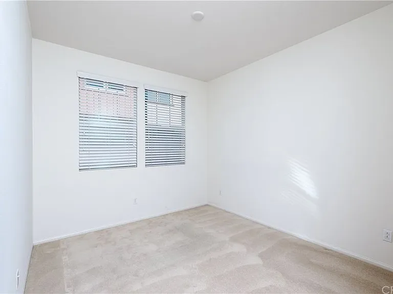17052 Liberty Way — Photo 15
