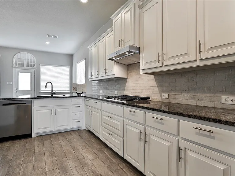 253 Gill Point Ln — Photo 17