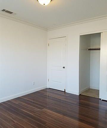 2nd image of 1625 Juniper Ave #A