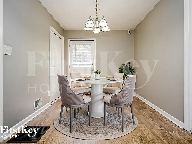 5663 Dorsey Dr — Photo 5