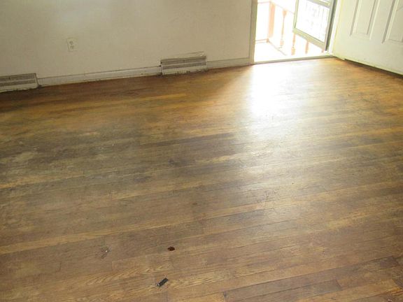 4th image of 415 Buena Vista Ave