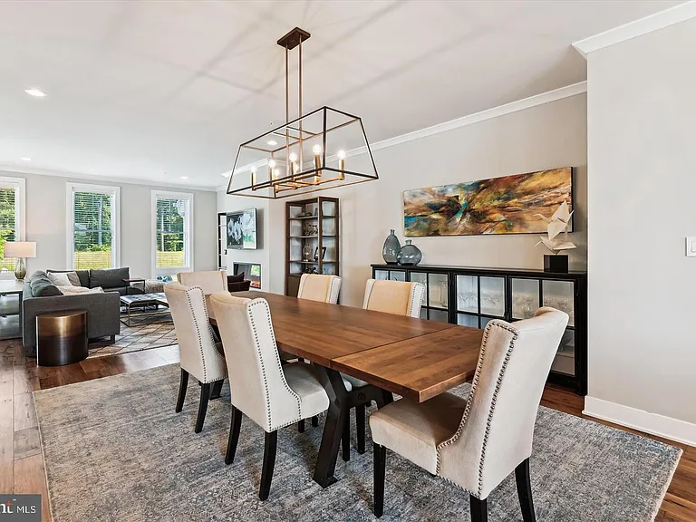 3062 Forum Pl — Photo 6