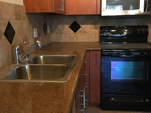 2nd image of 7003 Saranac St Unit 209