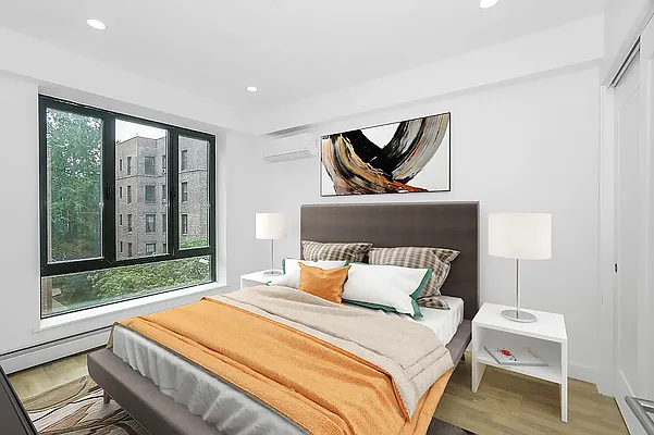 Rented by Bond New York | media 31