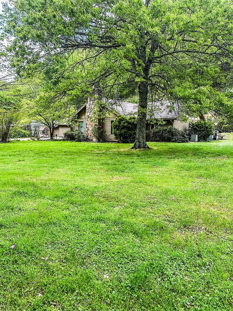 5956 Raccoon Rd, Raccoon, KY 41557 MLS 121424 Zillow
