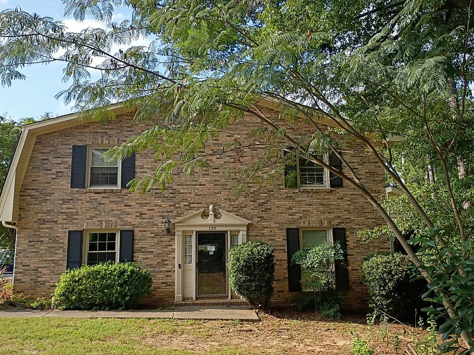 1st image of 155 Jefferson Pl