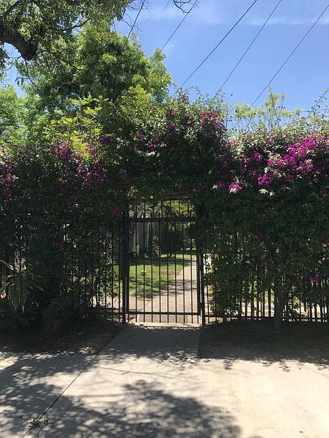 1st image of 202 N Avenue 58