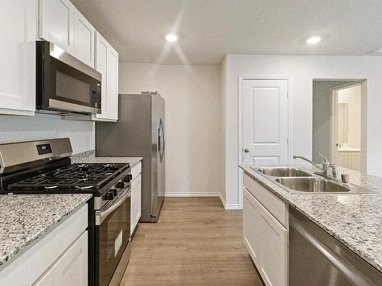 3023 Serenity Ln — Photo 10