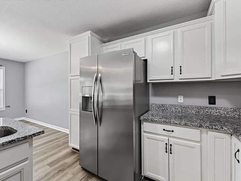 3697 Nadia Dr — Photo 20
