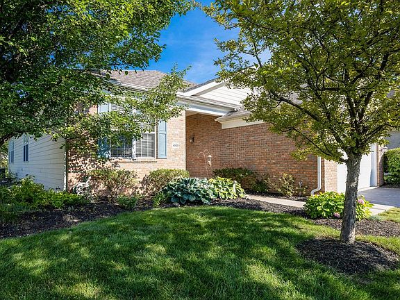 3rd image of 4848 Saint Medan Dr