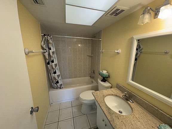 5th image of 1845 S Highland Ave APT 5-14