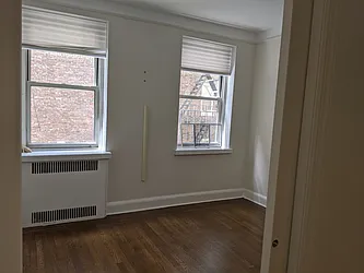 Rented by Arwell Realty