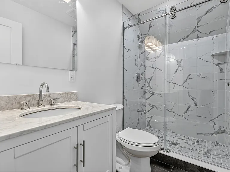 46 Hudson Ave #C — Photo 10