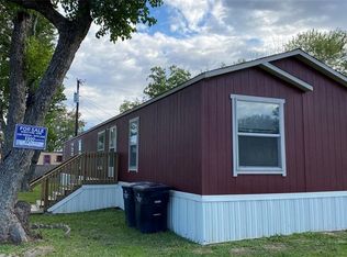 919 Dyche Ln, Alvin, TX 77511