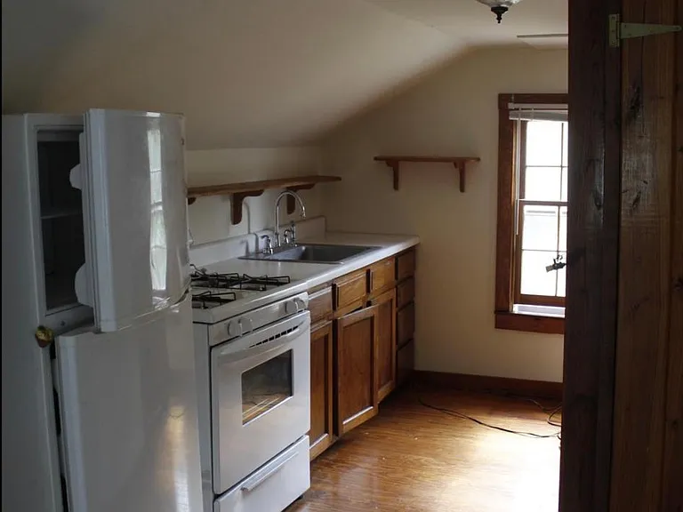 813 SE 2nd Ave #C — Photo 23