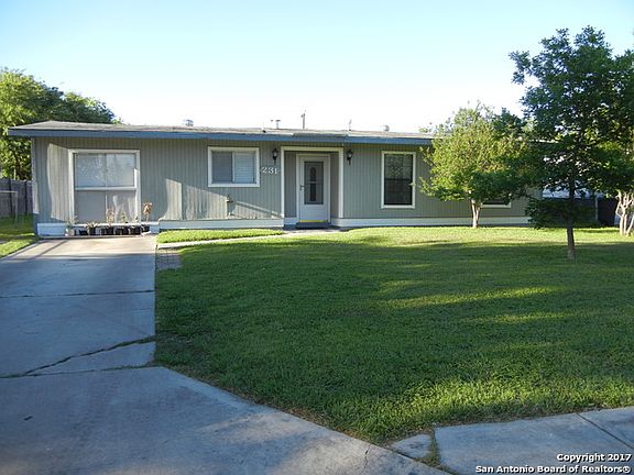 2nd image of 231 Jamaica Dr
