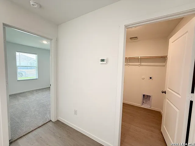 3179 Dispatch Dr — Photo 28