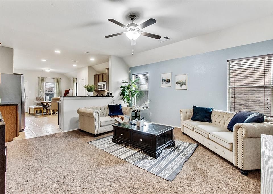 1st image of 10442 Whisper Bluff Dr