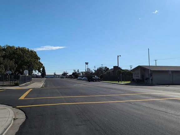 5th image of 5628 7th St