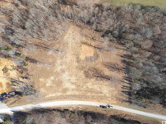 2nd image of 303 Kings Ridge Ct #26