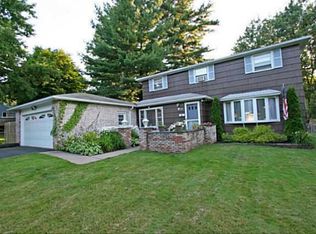 25 Armstrong Rd, Rochester, NY 14616