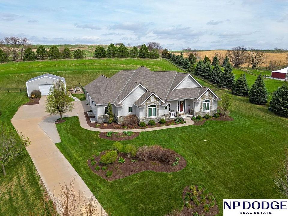 1st image of 3570 Golden Eagle Cir