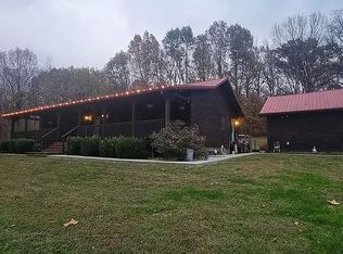 452 Hidden Valley Rd, Hawesville, KY 42348