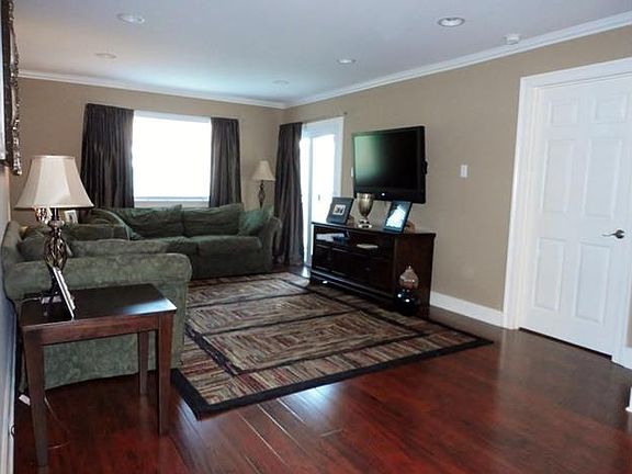 4th image of 500 Lake Marina Ave APT 222