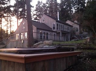 1442 Pioneer Hill Rd, Olga, WA 98279