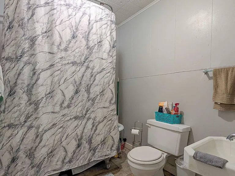309 Elm St — Photo 8