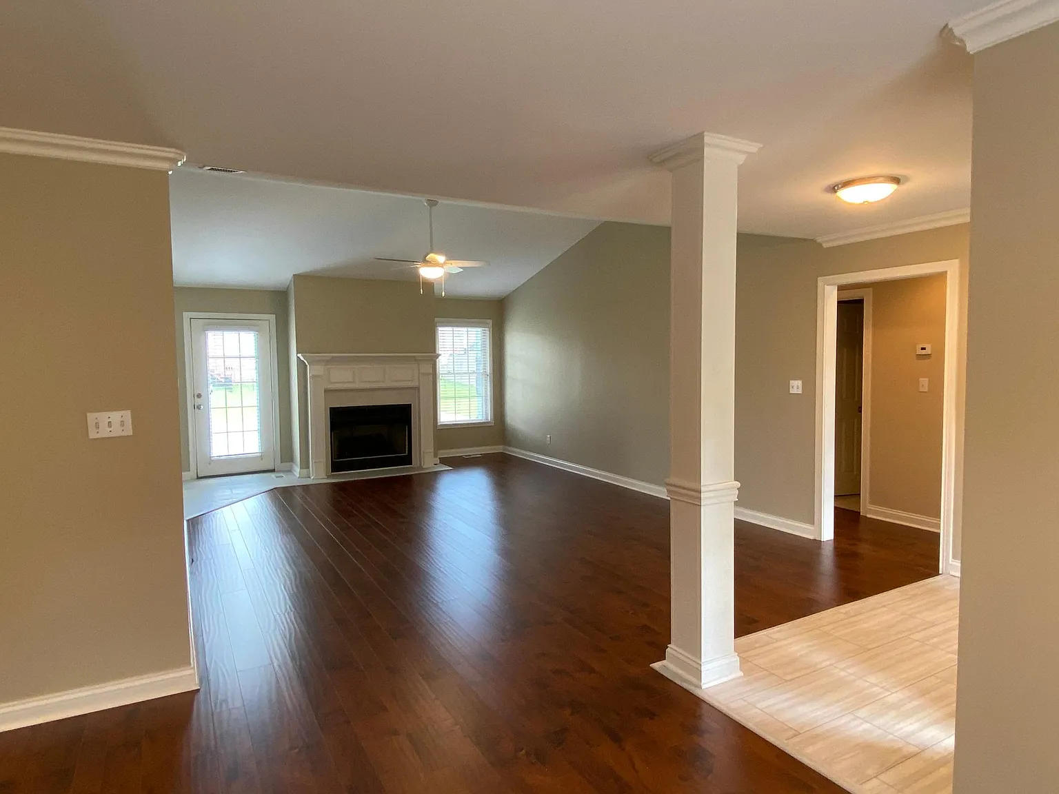 2700 Oak Trail Dr — Photo 4