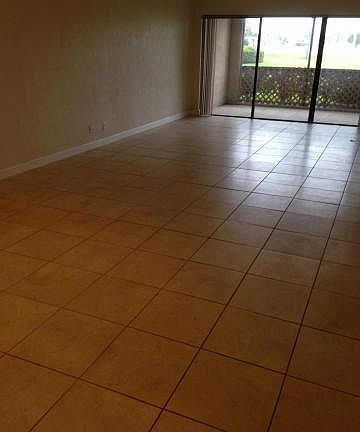 2nd image of 1030 Us Highway 1 APT 106