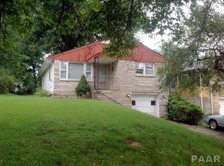 413 S Eastland Ave, Peoria, IL 61604
