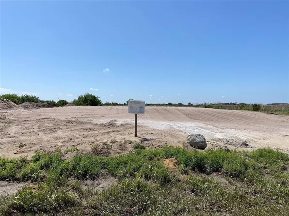 463 Cheshire Ct #6, Labelle, FL 33935