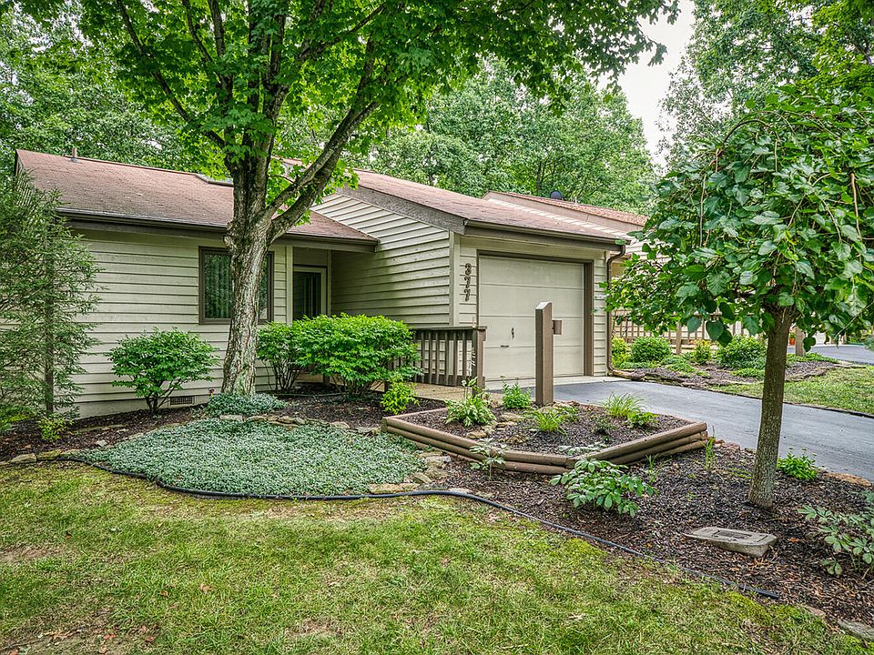 1st image of 377 Lake Catherine Ct