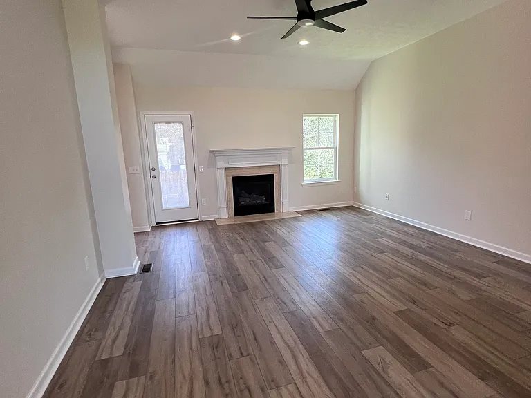 110 Koleberg Trl — Photo 3