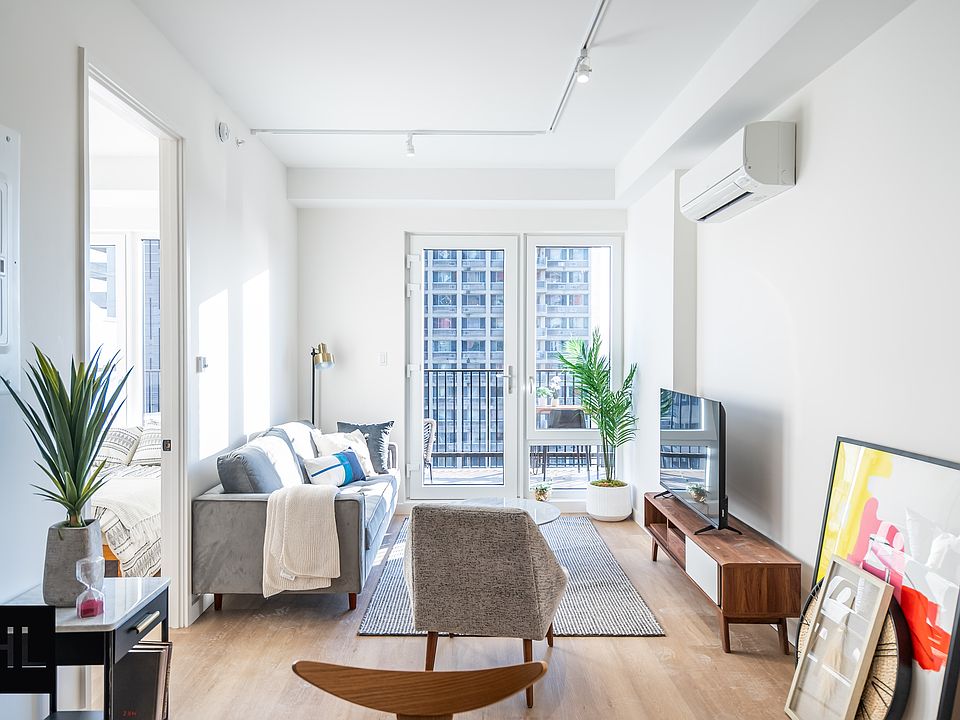 1st image of 931 Carroll St #1106
