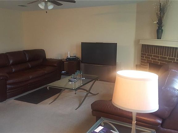 5th image of 1423 Golden Grass Dr