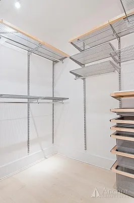 Sold by Anchor Associates | media 24