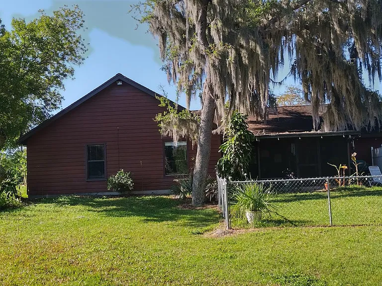 431 Lake June Rd — Photo 4