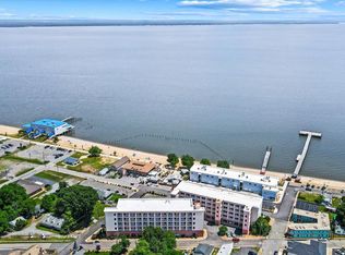 103 Irving Ave N #403, Colonial Beach, VA 22443