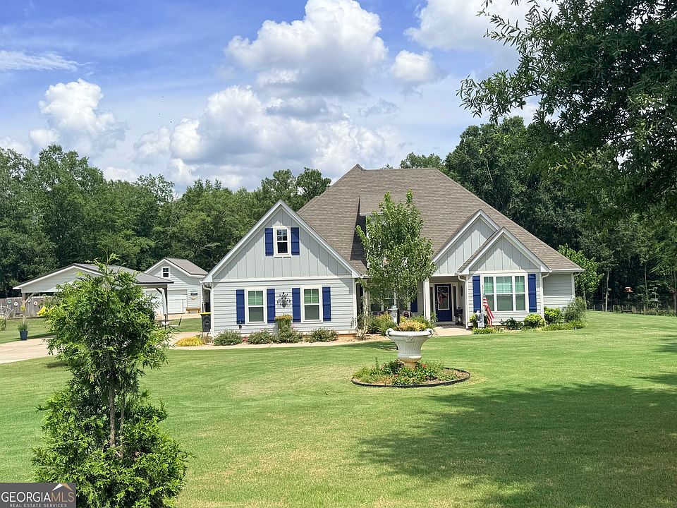 1st image of 1011 Al Roberts Rd