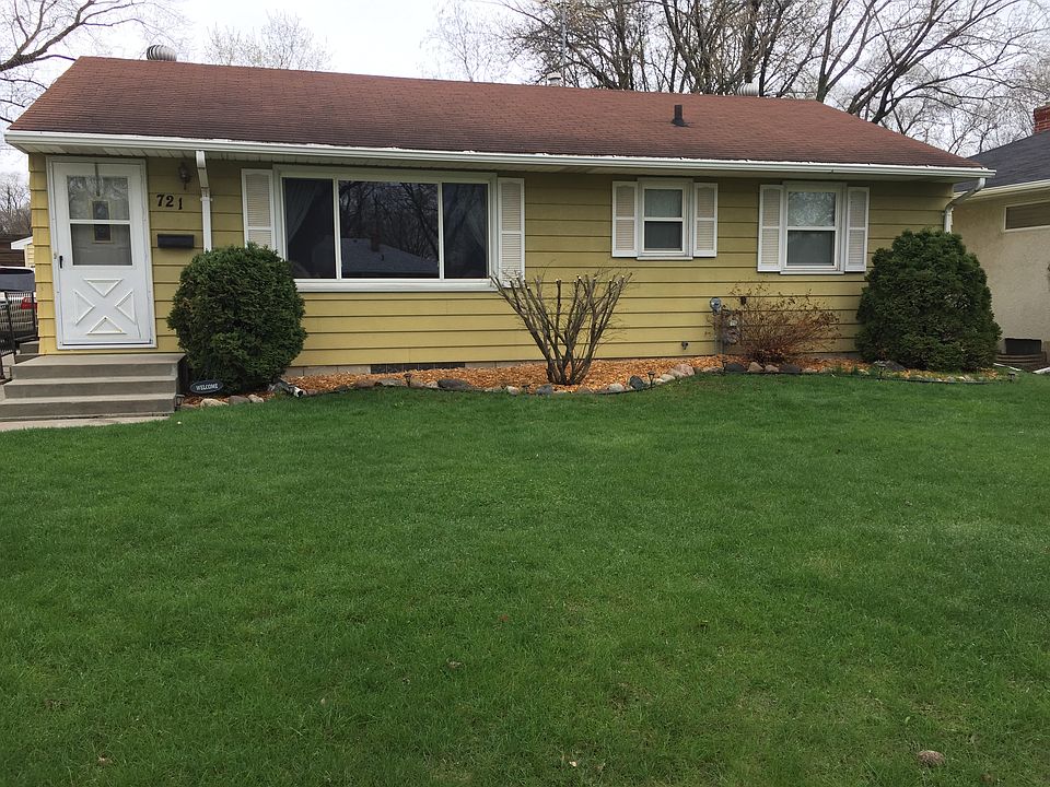 1st image of 721 24th Ave N